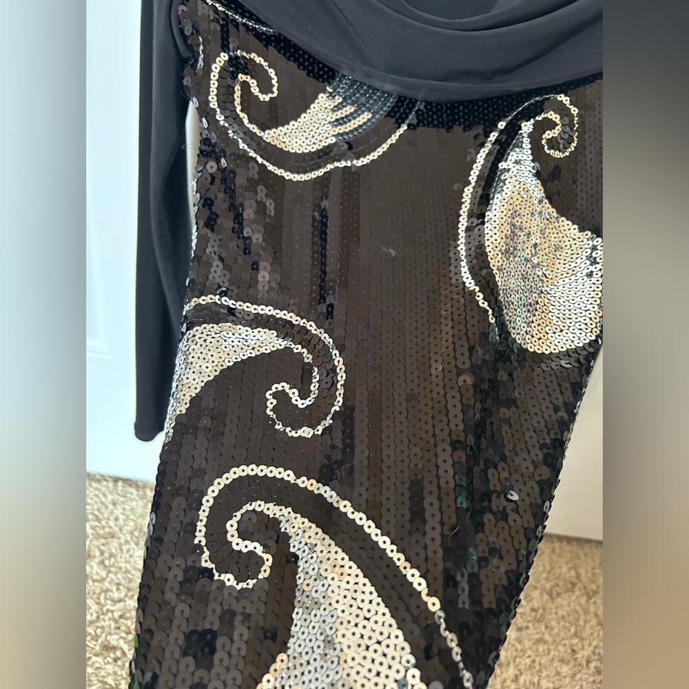 NWT Frank Lyman Sequin Black Top Festive Paisley Silver   New Year Retail $135 - Picture 8 of 8